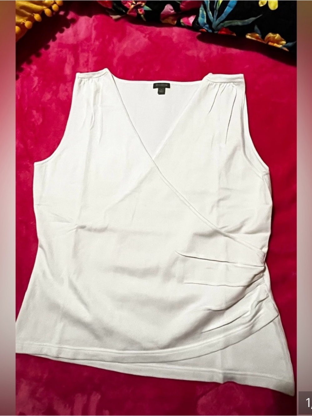 Ann Taylor Silk (75%) cream ruched top. NWOT
